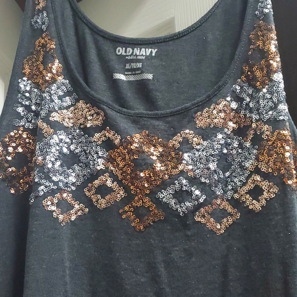 Old Navy Tank - Picture 2 of 2